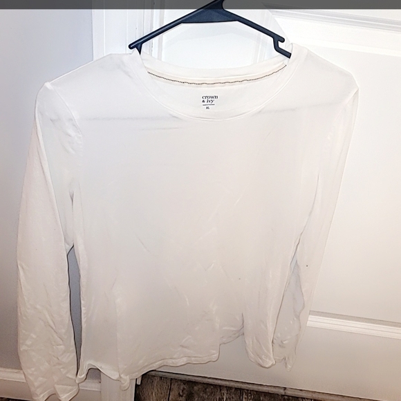 Pink Women's Top - Picture 4 of 4